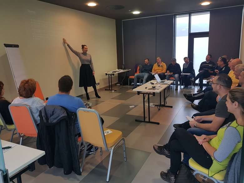 Radna grupa za unapređenje zaštite na radu u sektoru: sastanak povjerenika radnika za ZNR
