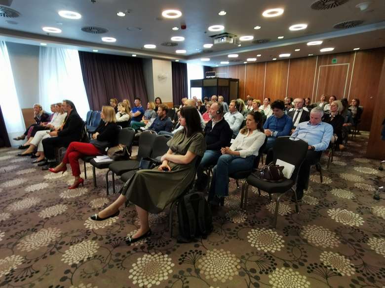 Održane edukacije poslodavaca i sindikata o zaštiti dostojanstva na radnom mjestu