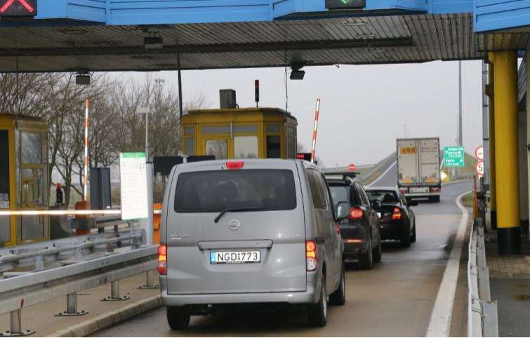 Cijeli Zagreb koristi autoceste na naš račun!