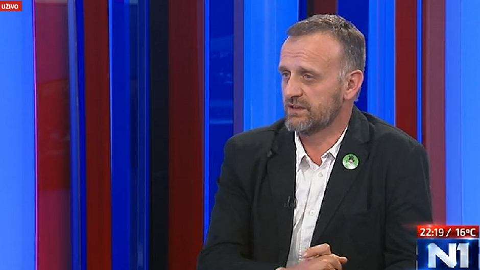 Stanić: Ne mogu se ministri baviti zapošljavanjem