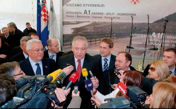 Model za pljačku HAC-ovih milijardi