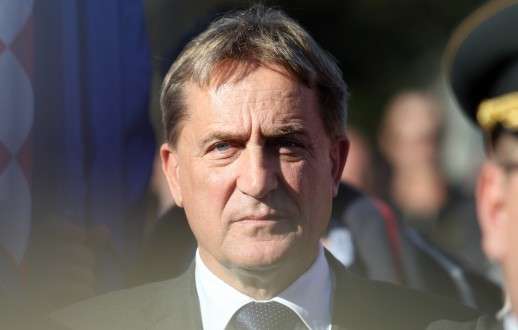 HDZ: Nitko nije kriv dok se to ne dokaže; Stanić: Optužnica dokaz vjerodostojnosti onoga što sam govorio o pljački stoljeća