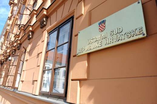 Ustavni sud: Referendumsko pitanje o zabrani koncesioniranja autocesta je neustavno