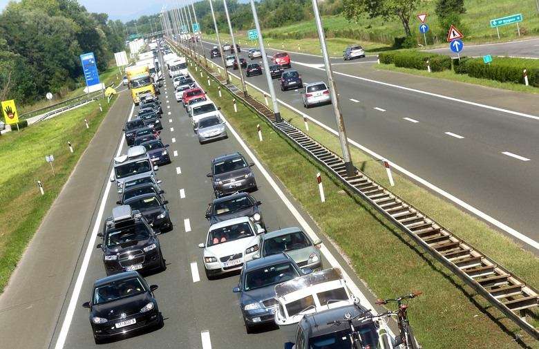 Za švercanje autocestom uvode se prekršajne kazne od 2000 do 10.000 kuna