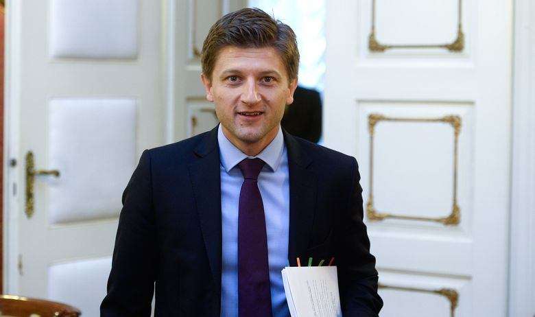 Država će se zadužiti za milijardu eura kako bi sanirala dug cestogradnje 