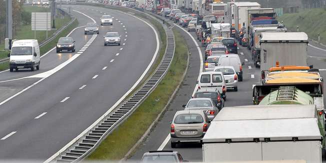 NAJVEĆI PROBLEM MILANOVIĆEVA PLANA Čak 60 % ljudi protiv monetizacije hrvatskih autocesta