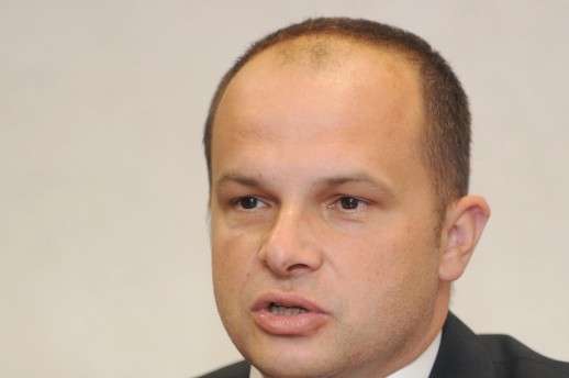 Hajdaš Dončić: Radnicima na naplatnim postajama HAC-ONC-a otpremnine ili prekvalifikacija