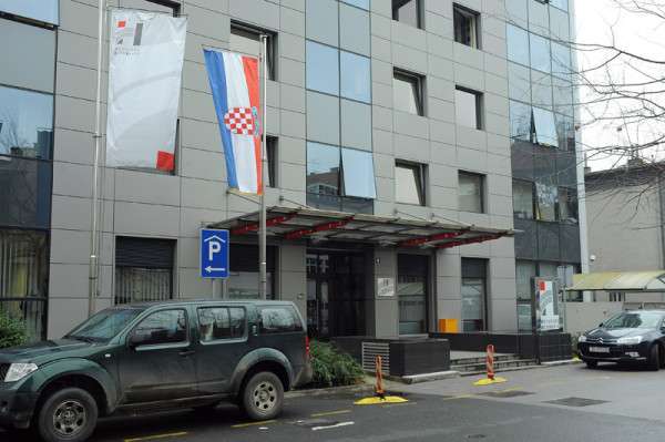 HAC: Krali svi - od direktora do nižih šefova