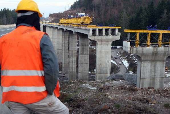 Eh, biti direktor u HAC-u i imati 520.000 kn godišnje!