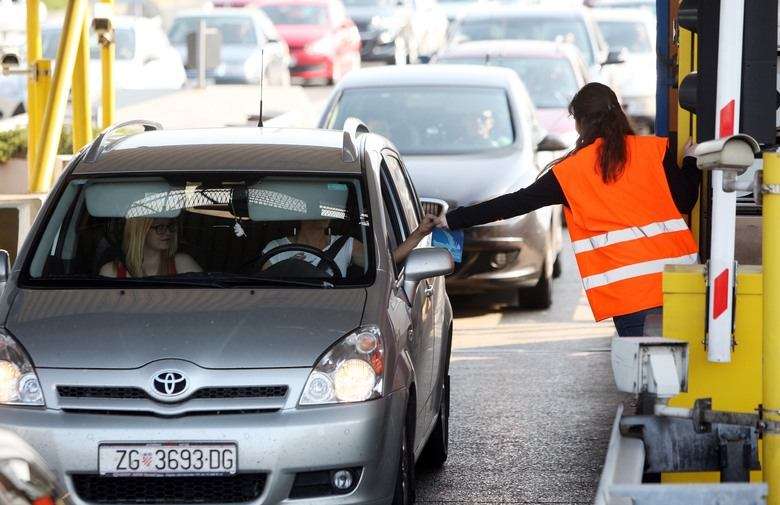 200 otkaza radnicima zbog organizirane krađe na naplatnim kućicama