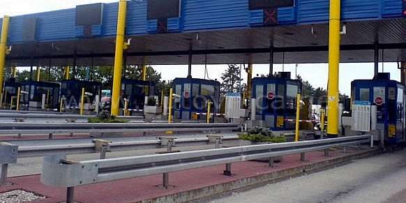 Na popisu nezakonito zaposlenih i ime umirovljenog policajca Stanka Batura 