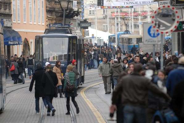 Je li moralno dobiti milijun kn za četiri mjeseca rada?