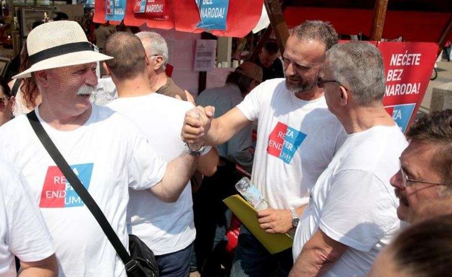 Za referendum o referendumu dosad potpisalo 315.000 ljudi