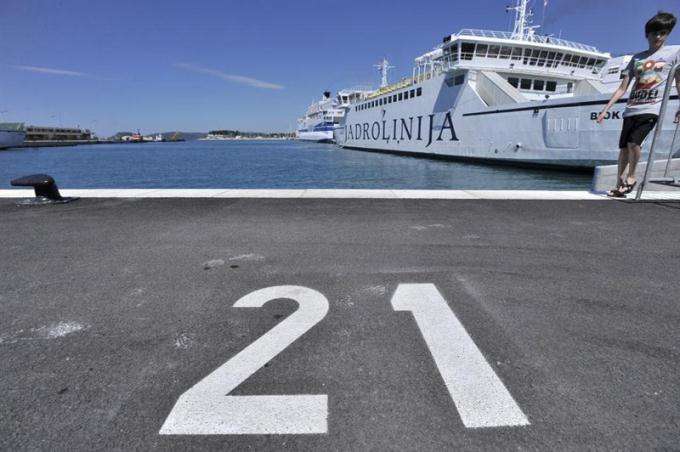 Boduli zatražili od Jadrolinije: Ukinite nam harač! Dajte i nama 21 posto popusta na otočni ENC