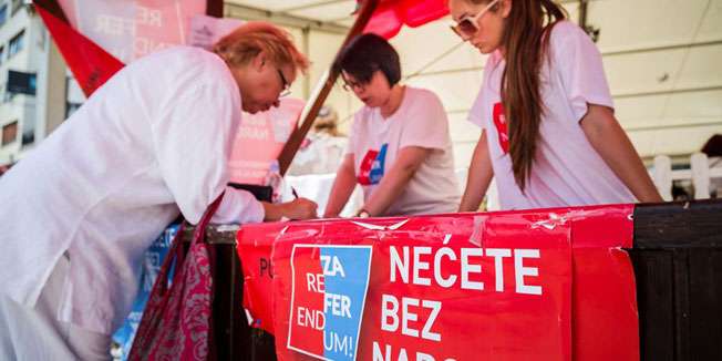 IPAK NIŠTA OD REFERENDUMA O REFERENDUMU Inicijativa sindikata i nevladinih udruga skupila premalo potpisa