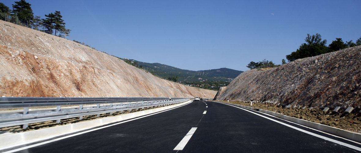 PONUDA IZ KINE: SAGRADIT ĆEMO VAM AUTOCESTU! Otkrivamo detalje najskupljeg projekta 