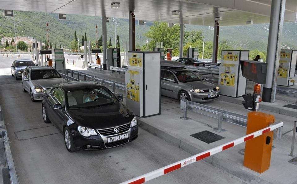 Kako HAC svakodnevno zbunjuje strane vozače
