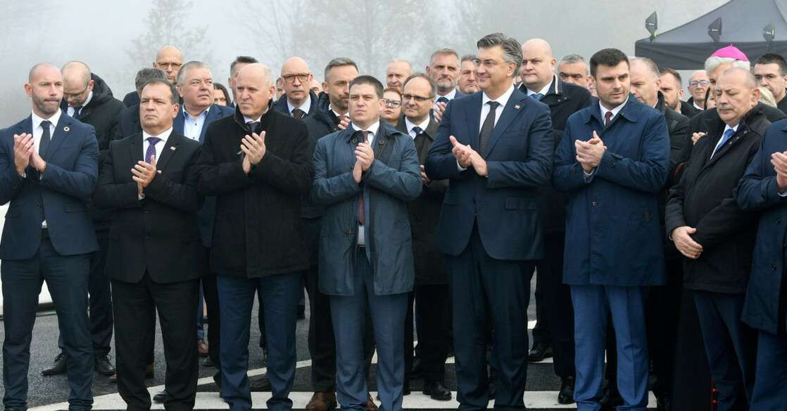 Svečano otvorena autocesta Zagreb - Sisak: Gradila se 18 godina i koštala 440 milijuna eura